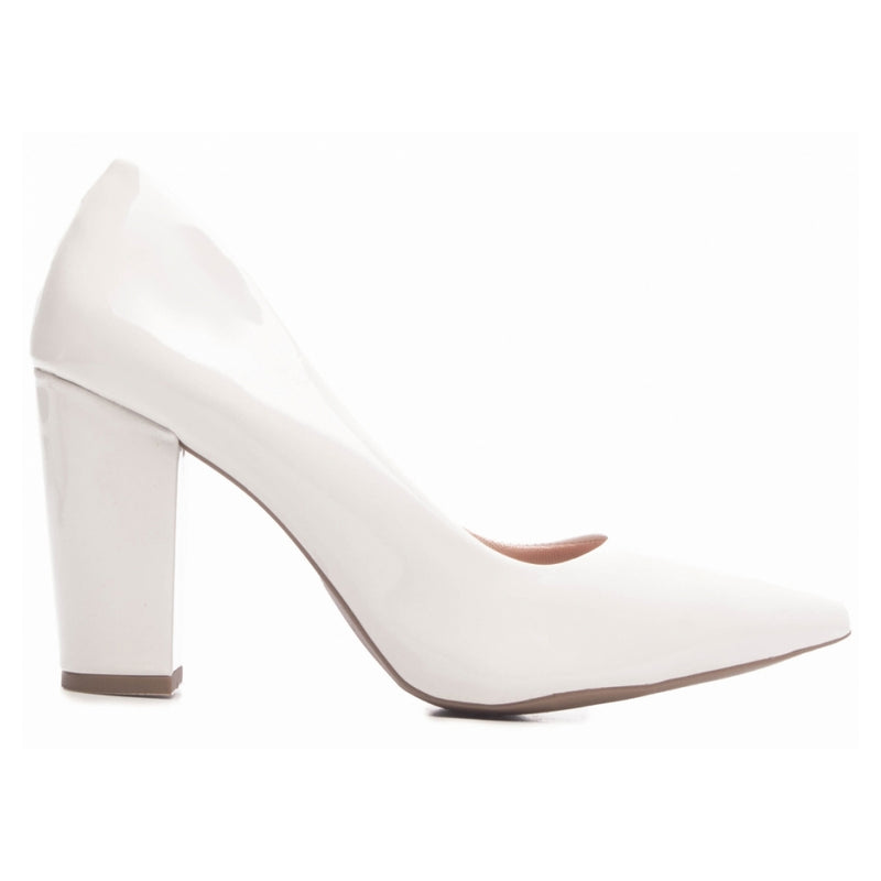 Scarpin Off White Bico Fino Salto Grosso 8,5 (2025-00C)